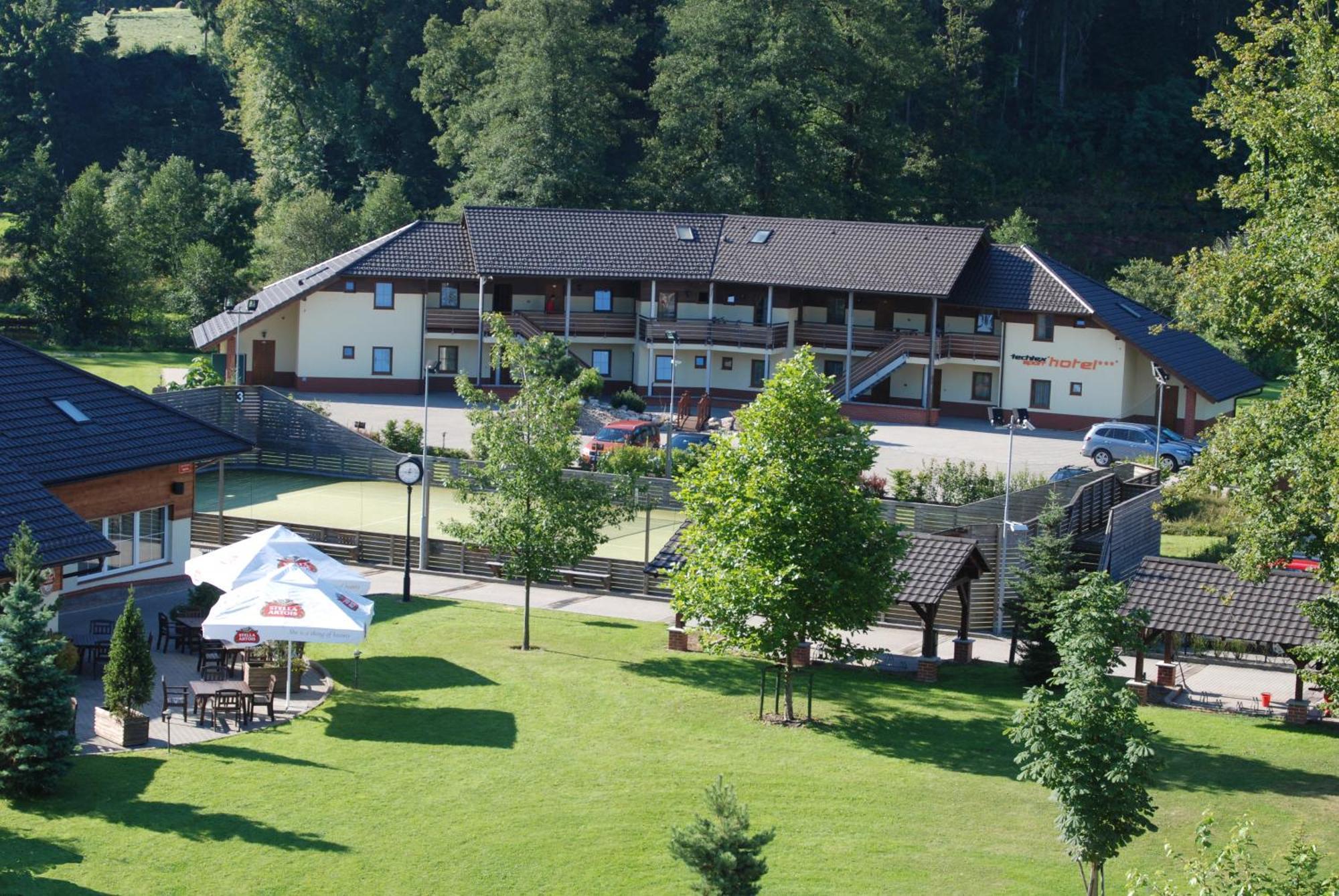 Tx Hotel Hostinné Exterior foto